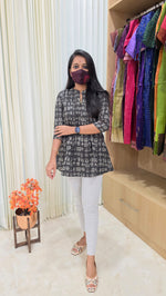 Short top kurti(13813)