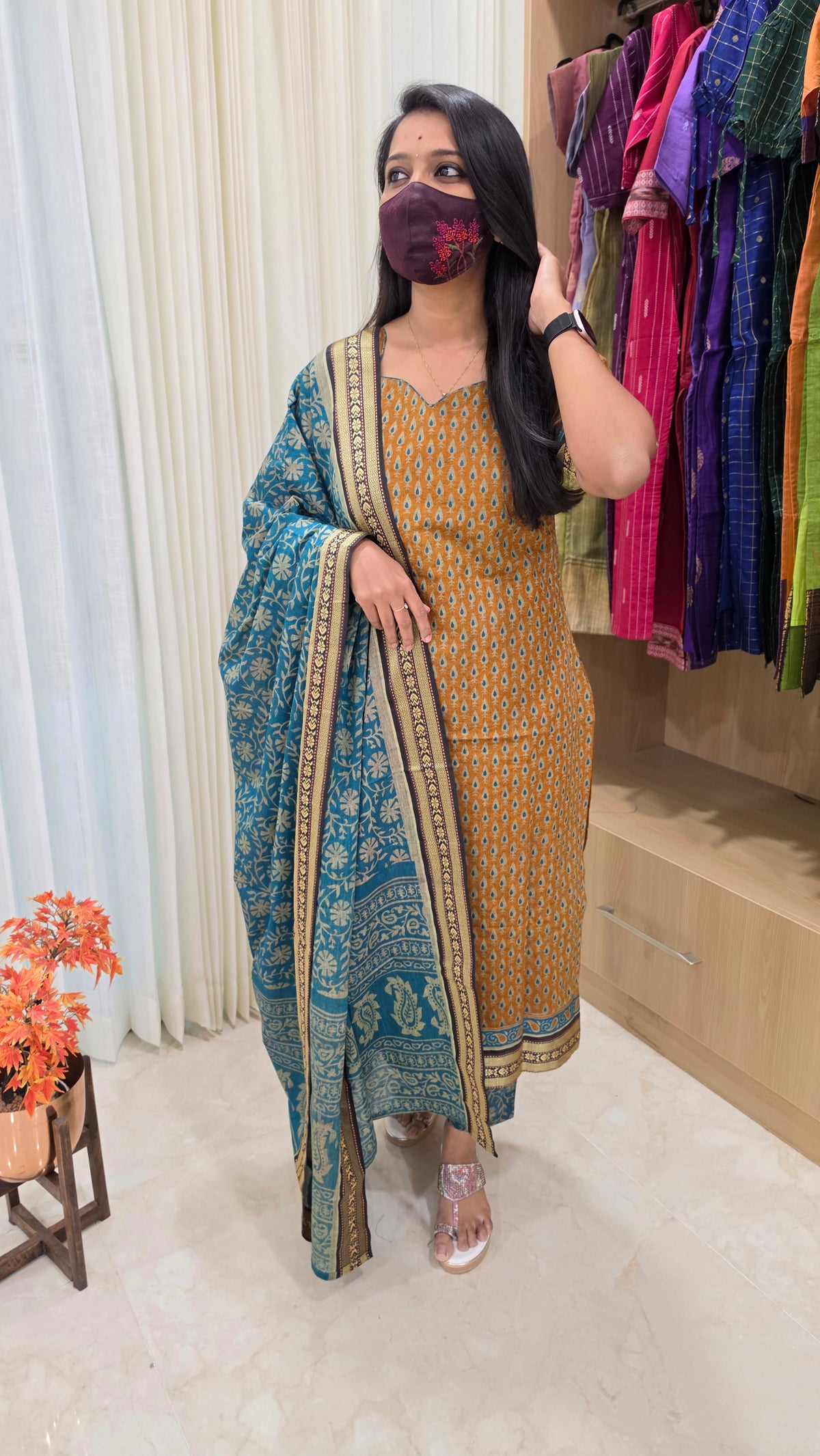 Iyal Ethnic set(13871)