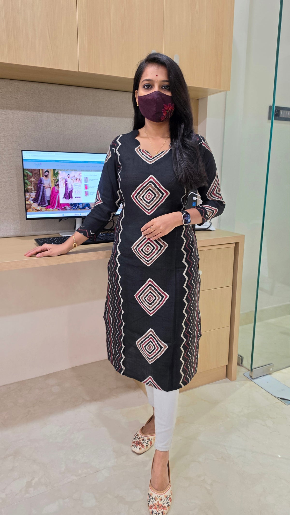 Office wear (13790)