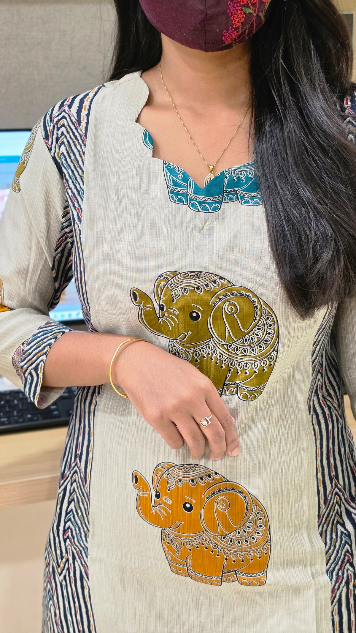 Office wear (13791)