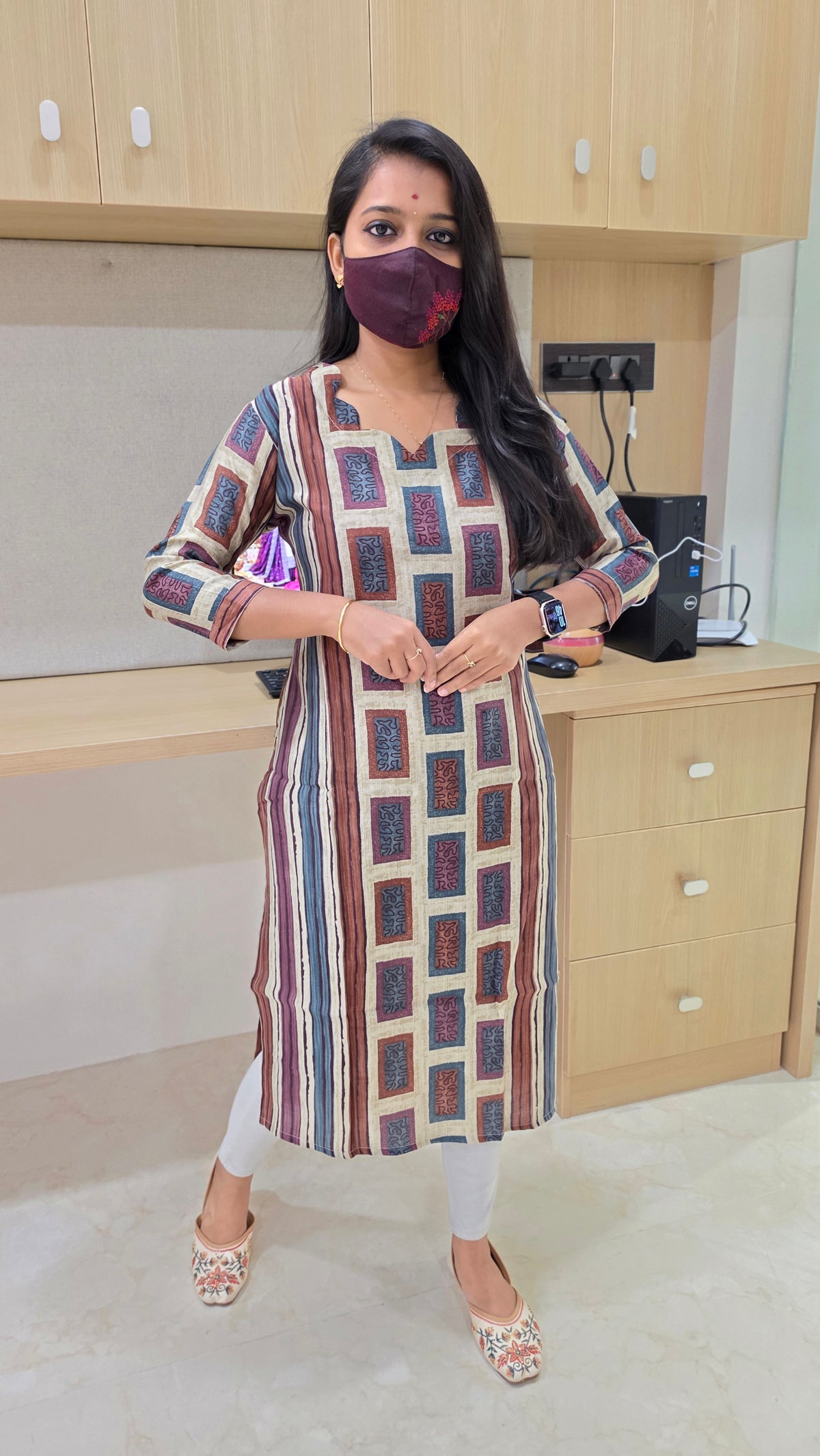 Office wear (13793)