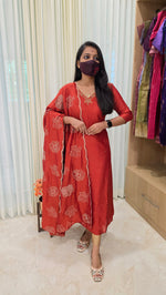Aditi Ethnic set(Kurti+Dupatta)(13797)