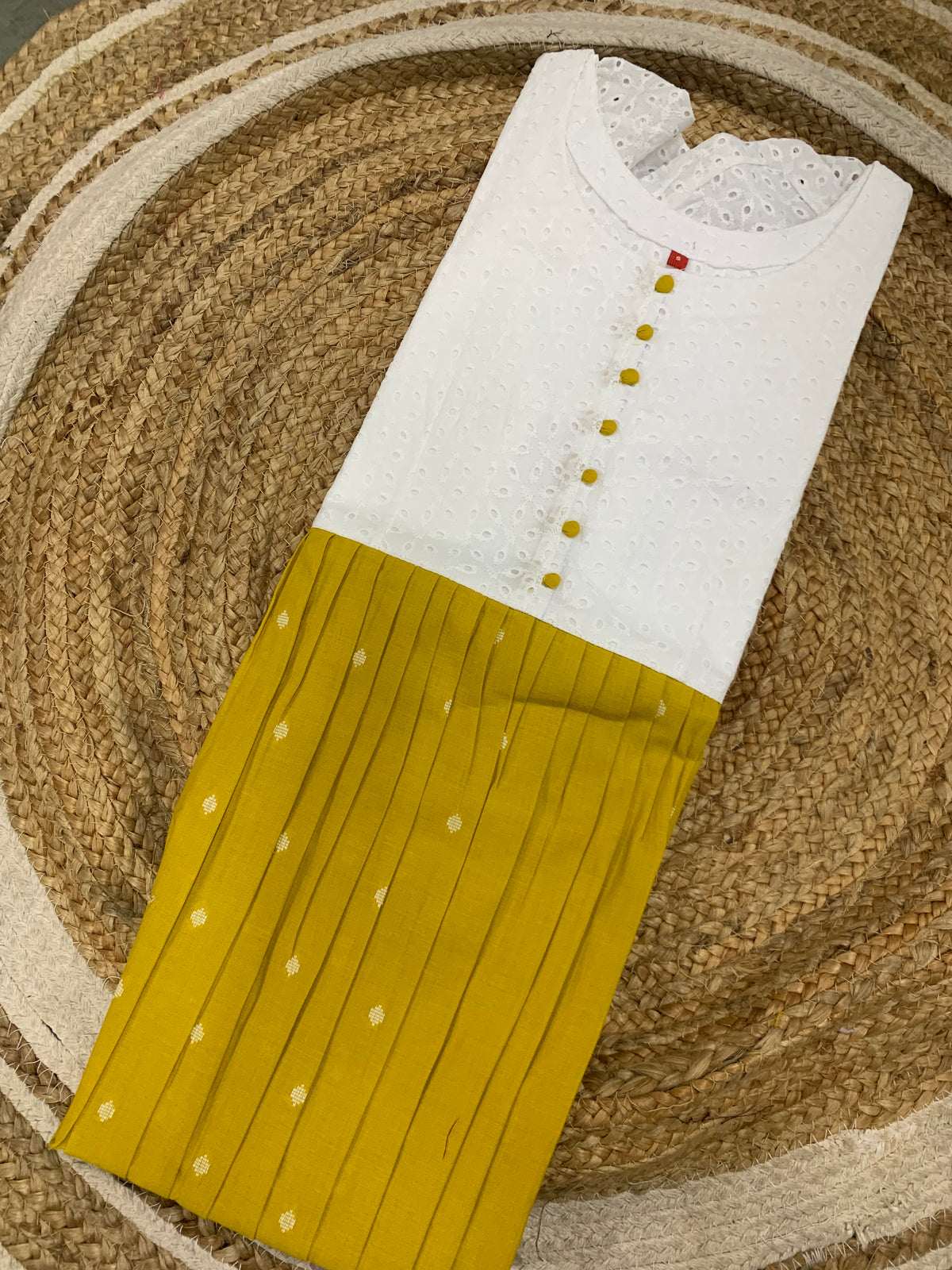 Hakoba Kurti(6635)