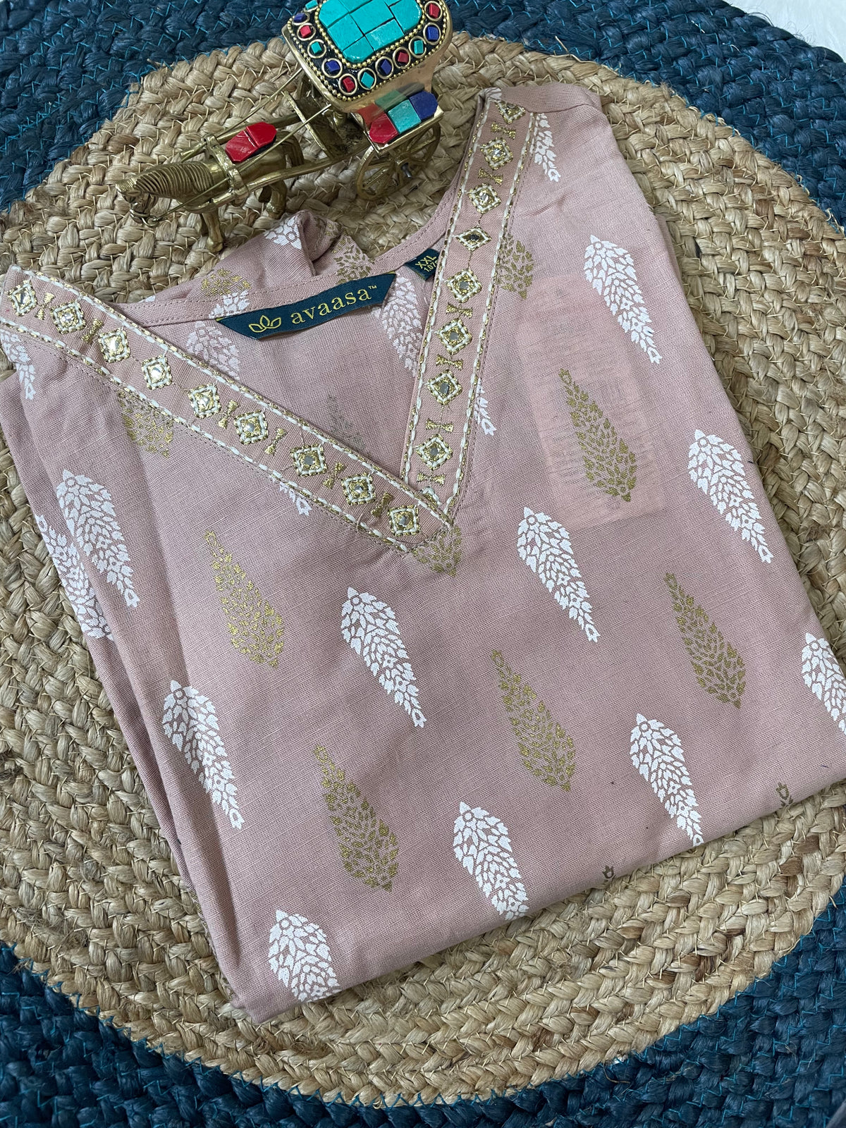 Avasaa Kurti (L 814)