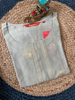 Avasaa kurti (S 746)