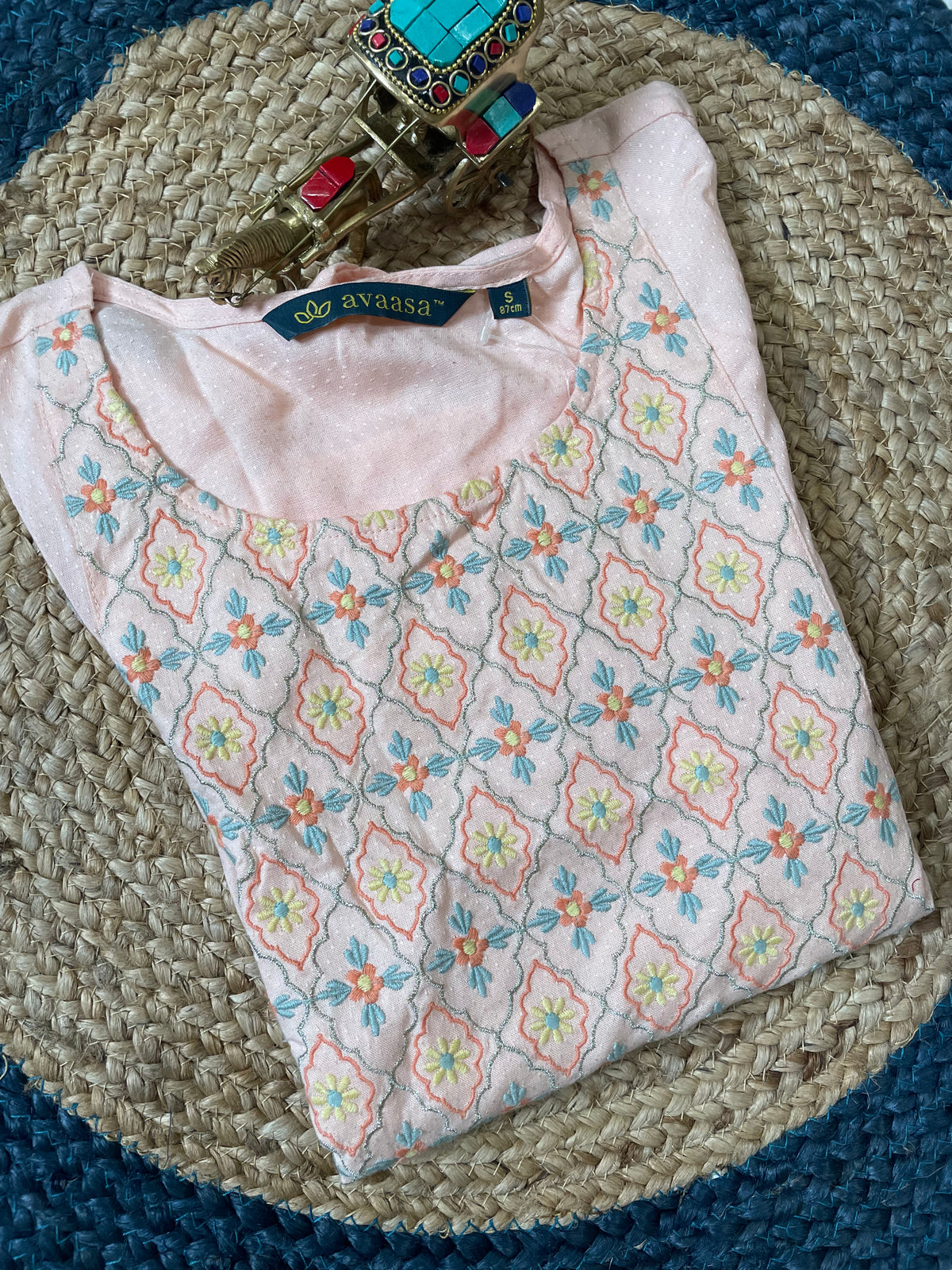 Avasaa kurti (S 742)