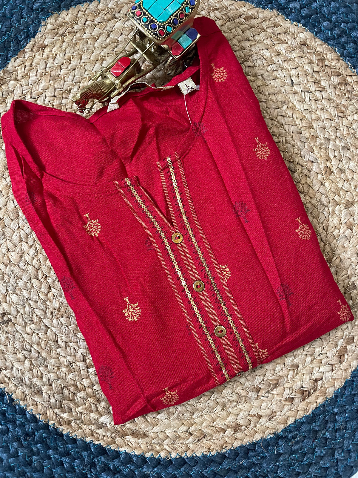 Avasaa Kurti (L 795)
