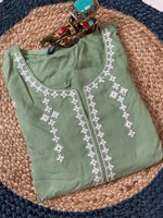 Avasaa Kurti (XL 893)