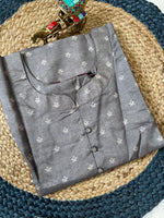 Avasaa Kurti (XXL 900)