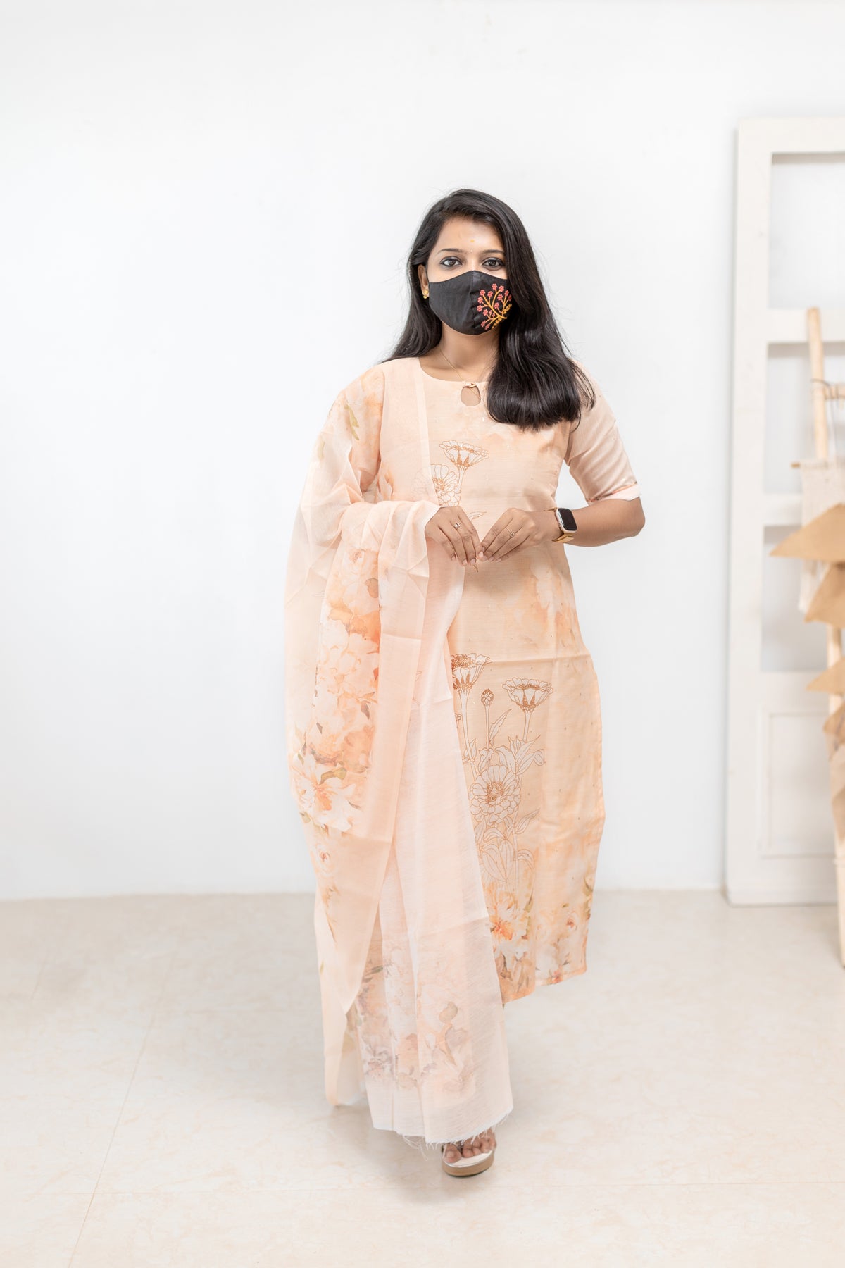 Salwar Set (kurti+Dupatta)(7398)