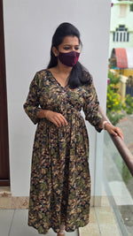 Aliya Cut Kurti (2486)c