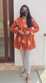 Peplum top (11177)