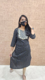 Office Wear - Embroidery (9161)