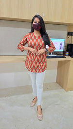 Short top kurti(12210)