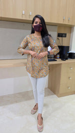 Short top kurti(12207)