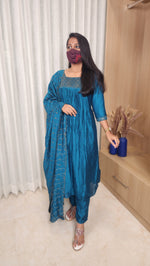 Anarkali Salwar set (10857)c4