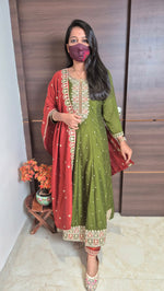 Anarkali Salwar Set(11329)