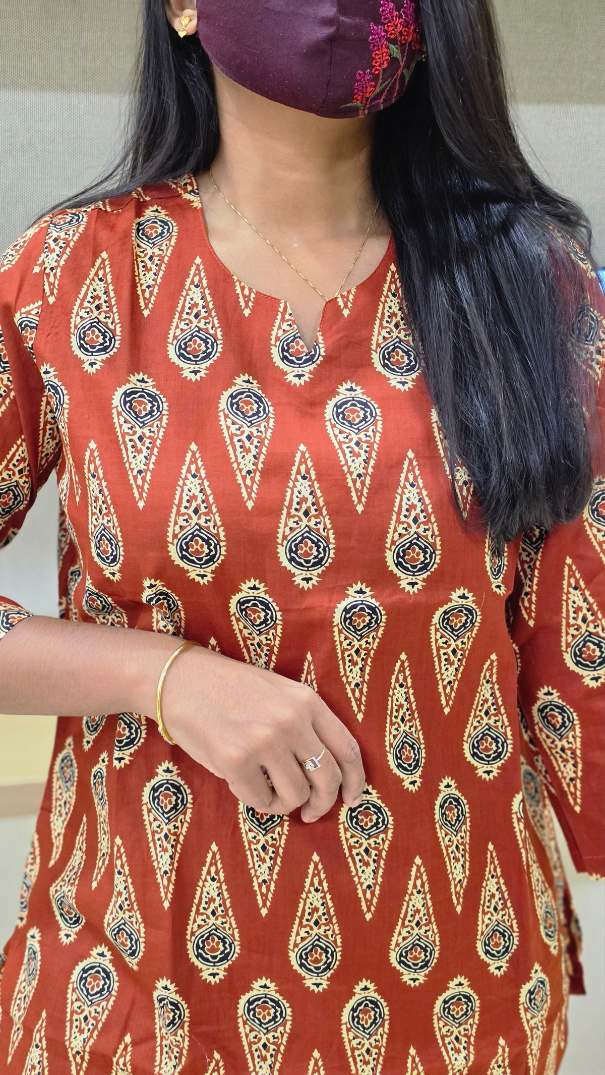 Short top kurti(12210)