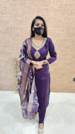 Ethnic Salwar Set (9622)