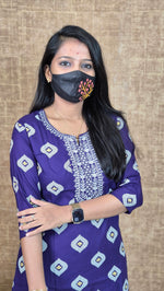Office Wear - Embroidery (11210)