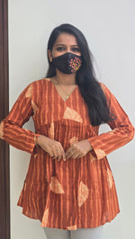 Peplum top (11177)