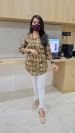 Short top kurti(12211)