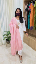 SaraEthnicSet(12083)