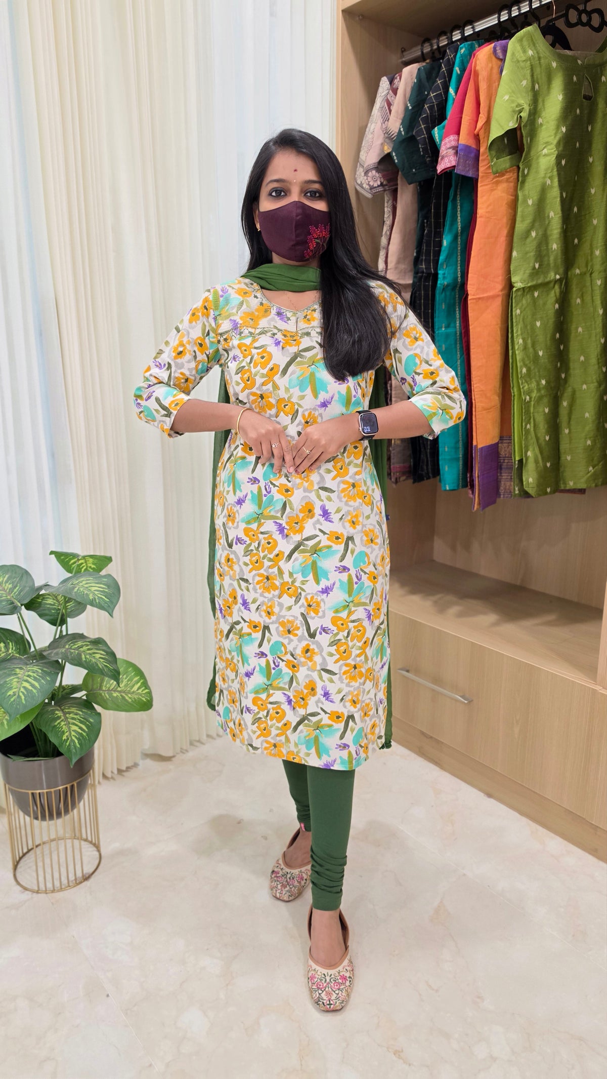 Office Wear - Embroidery (12109)