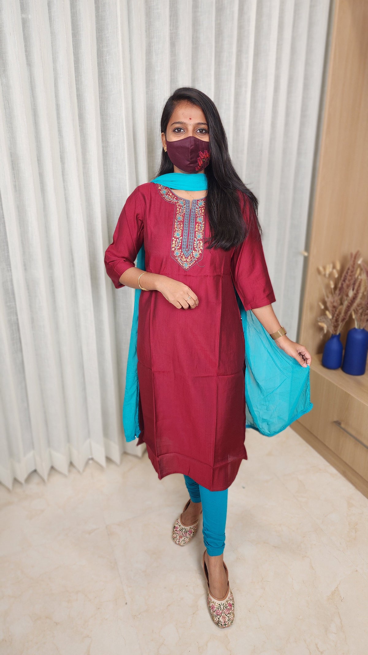 Office Wear - Embroidery (10936)
