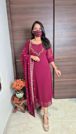 Ethnic Salwar set (Kurti+Dupatta)(11521)