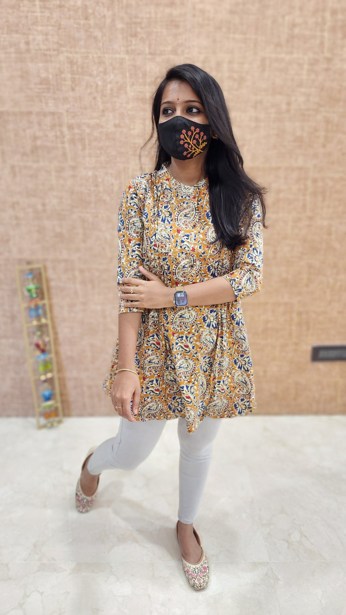Kalakari Floral Short Top (9631)c