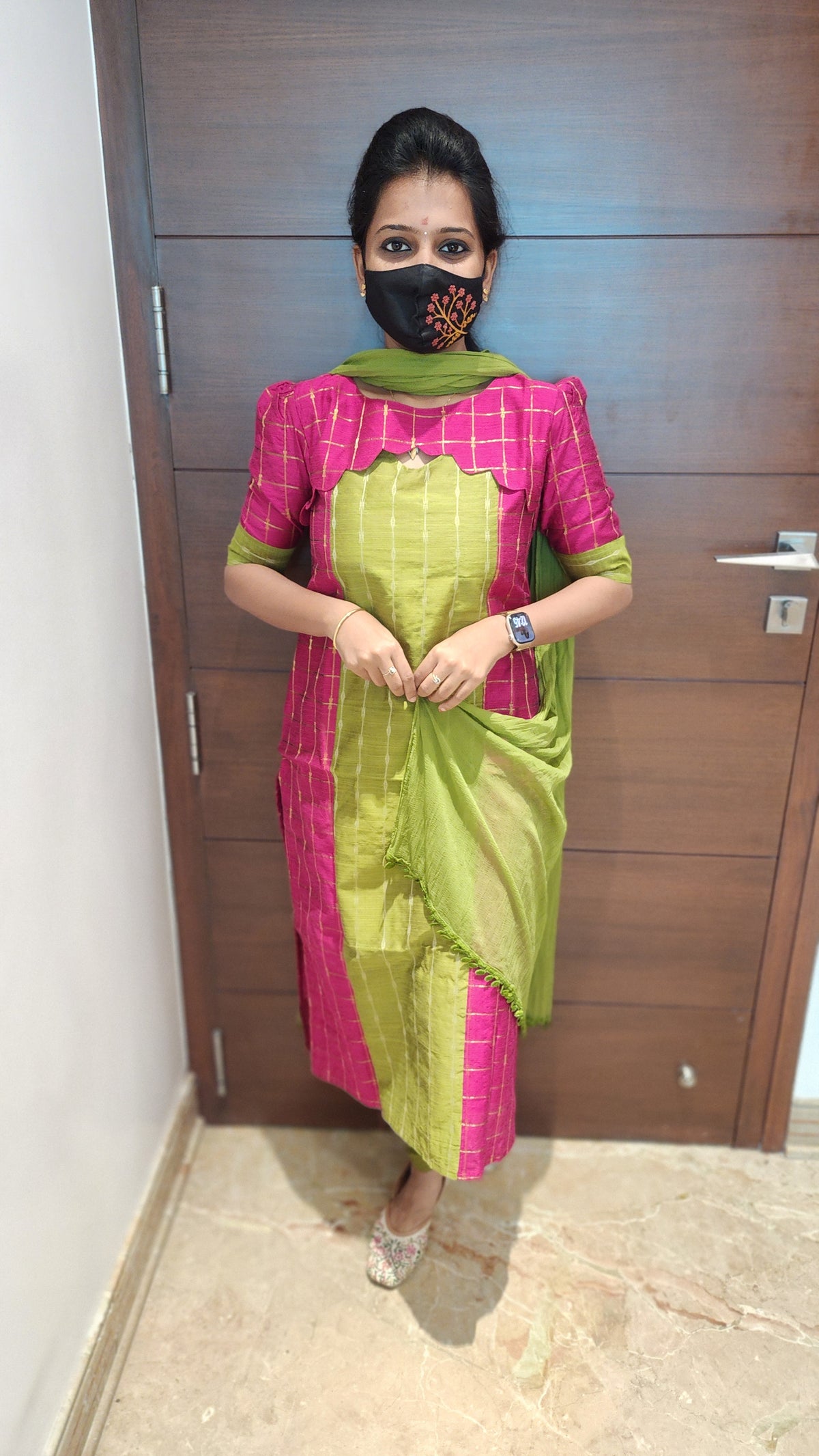 Festive Sale-Ethnic Wear Kurti (8494)