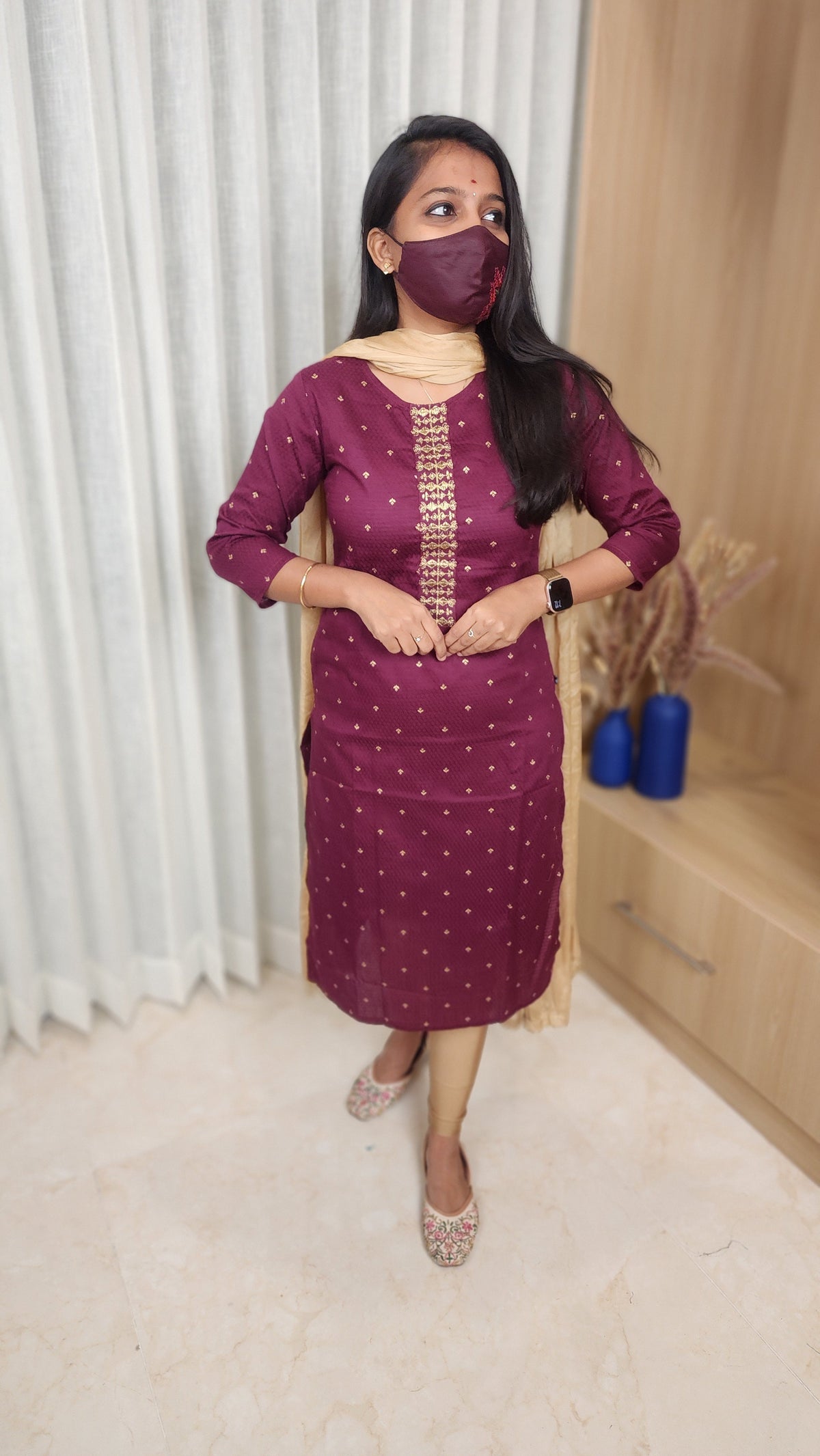 Office Wear - Embroidery (10933)