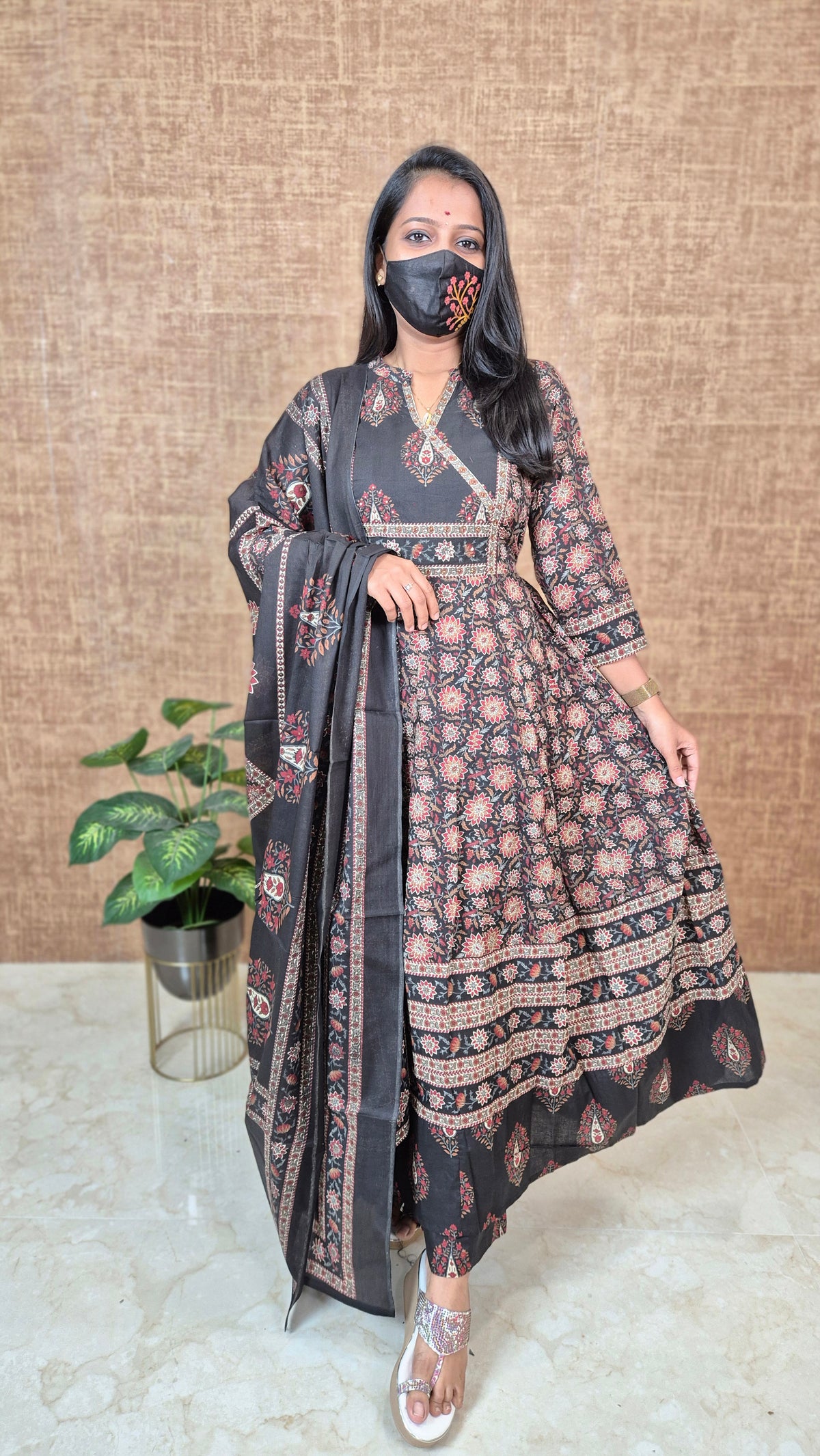 Anarkali Salwar Set(11439)
