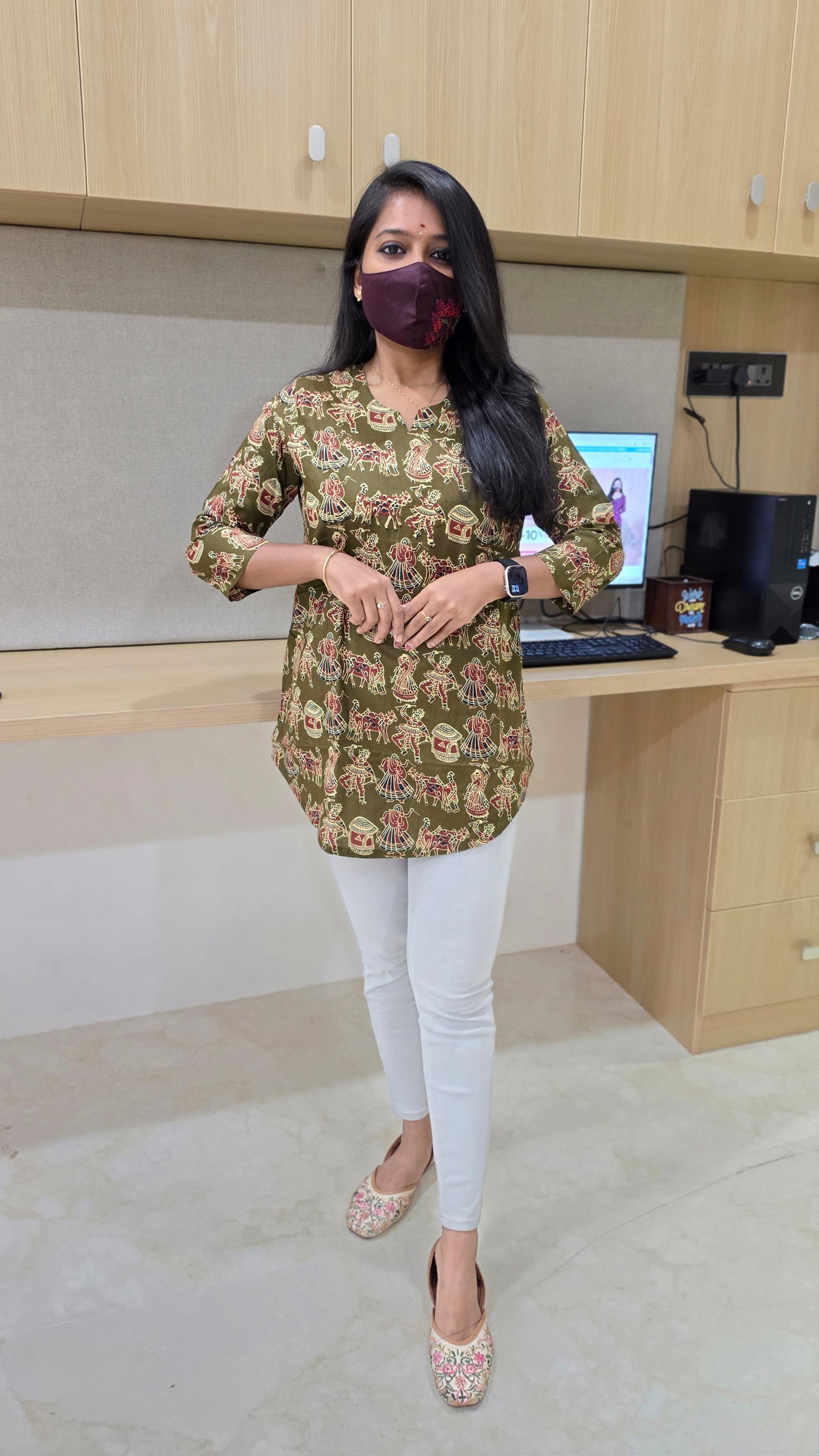 Short top kurti(12211)