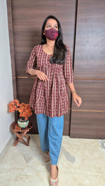 Peplum top (11314)